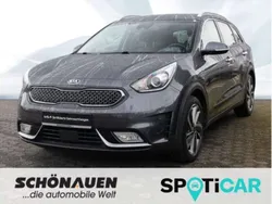 Grau Gebraucht 2017 Kia Niro Spirit SUV | 18.470 € (Teuer)