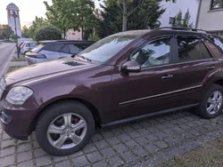 Rot Gebraucht 2008 Mercedes ML320 SUV | 6.999 € (Fairer Preis)