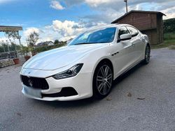 Weiß Gebraucht 2016 Maserati Ghibli Coupé | 22.999 € (Guter Preis)
