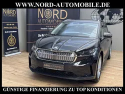 Schwarz Gebraucht 2021 Skoda Enyaq iV Suite SUV | 32.450 € (Guter Preis)