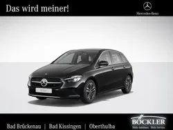Schwarz Gebraucht 2024 Mercedes B200 Van / Kleinbus | 36.940 €