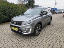Grau Gebraucht 2020 Suzuki Vitara Comfort+ SUV | 17.990 € (Fairer Preis)