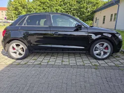 Schwarz Gebraucht 2013 Audi A1 S-Line Kleinwagen | 12.000 € (Fairer Preis)