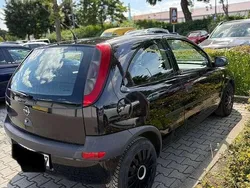 Schwarz Gebraucht 2002 Opel Corsa Eco Limousine | 1.500 € (Fairer Preis)