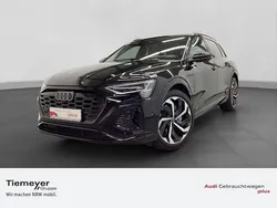 Mythosschwarz metallic Gebraucht 2024 Audi Q8 e-tron S-Line SUV | 59.180 € (Fairer Preis)
