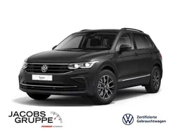 Grau Gebraucht 2021 VW Tiguan Life SUV | 28.970 € (Guter Preis)