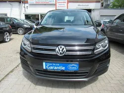 Deep black perleffekt Gebraucht 2014 VW Tiguan Trendline SUV | 10.990 € (Fairer Preis)