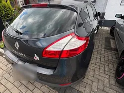 Schwarz Gebraucht 2009 Renault Mégane III Limousine | 8.000 €