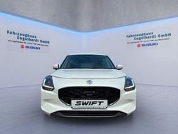 Weiß Neu 2025 Suzuki Swift Club Limousine | 18.900 €