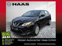 Black (m) Gebraucht 2015 Nissan Qashqai Visia SUV | 9.450 € (Guter Preis)