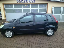 Pantherschwarz metallic Gebraucht 2004 Ford Fiesta Viva X Kleinwagen | 2.090 € (Fairer Preis)
