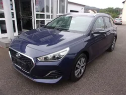 Blau Gebraucht 2019 Hyundai i30 YES! Kombi | 15.990 € (Fairer Preis)
