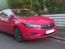 Rot Gebraucht 2016 Opel Astra Innovation Kombi | 13.990 € (Teuer)