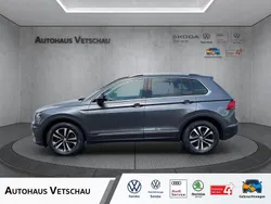 Grau Gebraucht 2019 VW Tiguan IQ Drive SUV | 18.990 € (Superpreis)