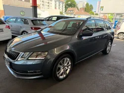 Grau Gebraucht 2018 Skoda Octavia Style Kombi | 16.499 € (Guter Preis)