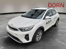 Schneeweiss Neu 2025 Kia Stonic Vision SUV | 23.890 € (Fairer Preis)