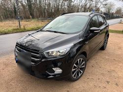 Schwarz Gebraucht 2019 Ford Kuga ST-Line SUV | 15.250 € (Guter Preis)