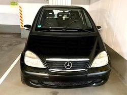 Schwarz Gebraucht 2003 Mercedes A140 Kleinwagen | 1.550 €