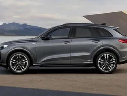 Daytonagrau perleffekt Neu 2025 Audi Q5 S-Line SUV | 67.762 € (Fairer Preis)