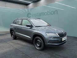 Grau Gebraucht 2021 Skoda Karoq SUV | 31.649 € (Fairer Preis)