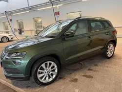Grün Gebraucht 2019 Skoda Karoq Style SUV | 25.600 € (Fairer Preis)