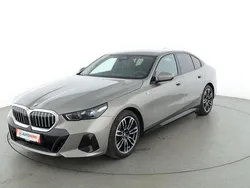 Grau Gebraucht 2024 BMW 520 M Sport Limousine | 50.510 € (Fairer Preis)