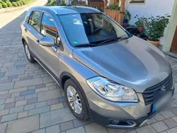 Grau Gebraucht 2014 Suzuki SX4 S-Cross SUV | 9.500 € (Etwas zu teuer)