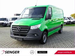 Gelb Gebraucht 2021 Mercedes Sprinter Van | 33.618 € (Fairer Preis)