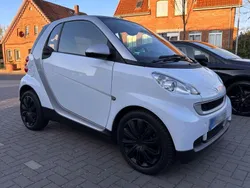 Weiß Gebraucht 2012 Smart ForTwo Coupé Pure Coupé | 3.950 € (Fairer Preis)