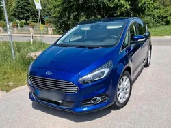 Blau Gebraucht 2017 Ford S-MAX Titanium Van / Kleinbus | 15.900 € (Fairer Preis)