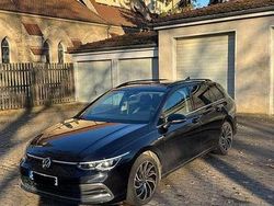 Schwarz Gebraucht 2021 VW Golf VIII Style Kombi | 24.800 € (Fairer Preis)