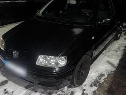 Schwarz Gebraucht 2000 VW Polo Kleinwagen | 450 € (Superpreis)
