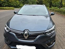 Silber Gebraucht 2020 Renault Mégane IV Business Limousine | 16.100 € (Fairer Preis)