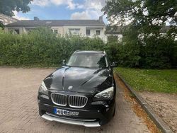 Schwarz Gebraucht 2011 BMW X1 SUV | 7.200 € (Fairer Preis)