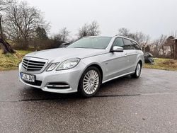 Silber Gebraucht 2012 Mercedes E350 Kombi | 7.900 € (Superpreis)