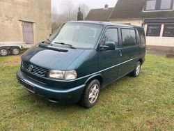 Grün Gebraucht 2002 VW Multivan Van | 6.300 €