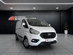 Weiß Gebraucht 2022 Ford Transit Custom Trend Van / Kleinbus | 18.499 € (Superpreis)