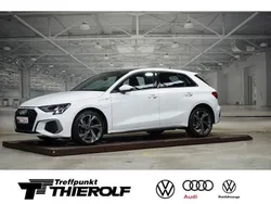 Gletscherweiß metallic Gebraucht 2021 Audi A3 Sportback e-tron S-Line Limousine | 23.980 € (Fairer Preis)