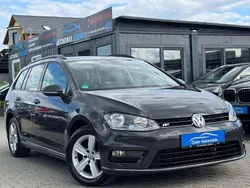 Grau Gebraucht 2017 VW Golf Comfortline Kombi | 16.690 € (Etwas zu teuer)