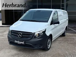 Weiß Gebraucht 2024 Mercedes Vito Van / Kleinbus | 35.581 € (Fairer Preis)