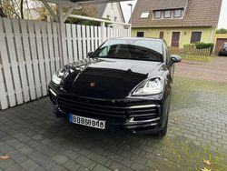 Schwarz Gebraucht 2022 Porsche Cayenne Platinum Edition SUV | 87.899 € (Teuer)