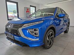 Laser blau Gebraucht 2024 Mitsubishi Eclipse Cross Top SUV | 32.970 €