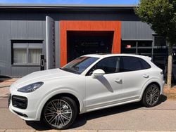 Weiß Gebraucht 2019 Porsche Cayenne S Sport SUV | 59.500 € (Etwas zu teuer)
