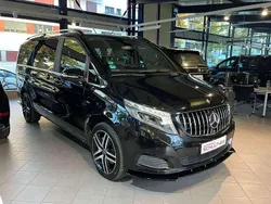 Obsidianschwarz Gebraucht 2015 Mercedes V220 Avantgarde Van / Kleinbus | 42.990 € (Teuer)