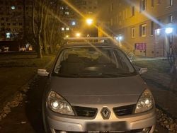 Grau Gebraucht 2007 Renault Scénic II Van / Kleinbus | 650 € (Superpreis)