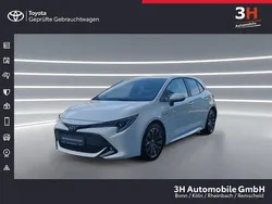 Schneeweiß Gebraucht 2021 Toyota Corolla | 22.990 € (Fairer Preis)