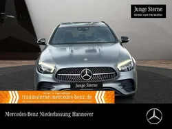 Grau Gebraucht 2022 Mercedes E300 AMG Limousine | 43.590 € (Teuer)