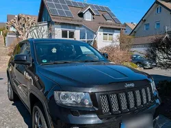Schwarz Gebraucht 2012 Jeep Grand Cherokee SUV | 11.900 € (Fairer Preis)