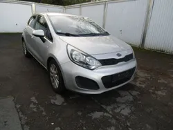 Silber Gebraucht 2012 Kia Rio Spirit Limousine | 5.750 € (Fairer Preis)