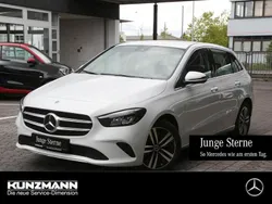 Digitalweiß metallic Gebraucht 2022 Mercedes B250e Progressive Van / Kleinbus | 23.537 € (Superpreis)